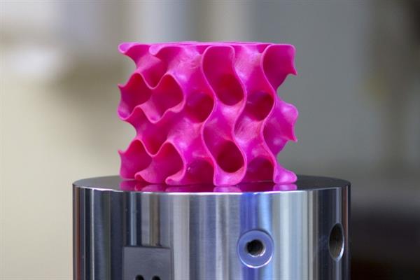 mit-researchers-use-3d-printing-develop-material-20x-less-dense-10x-stronger-steel-1.jpg